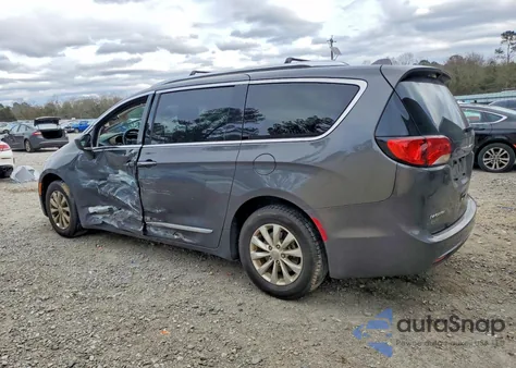 2018 Chrysler Pacifica Touring L из США, поврежденный, VIN 2C4RC1BG3JR279725